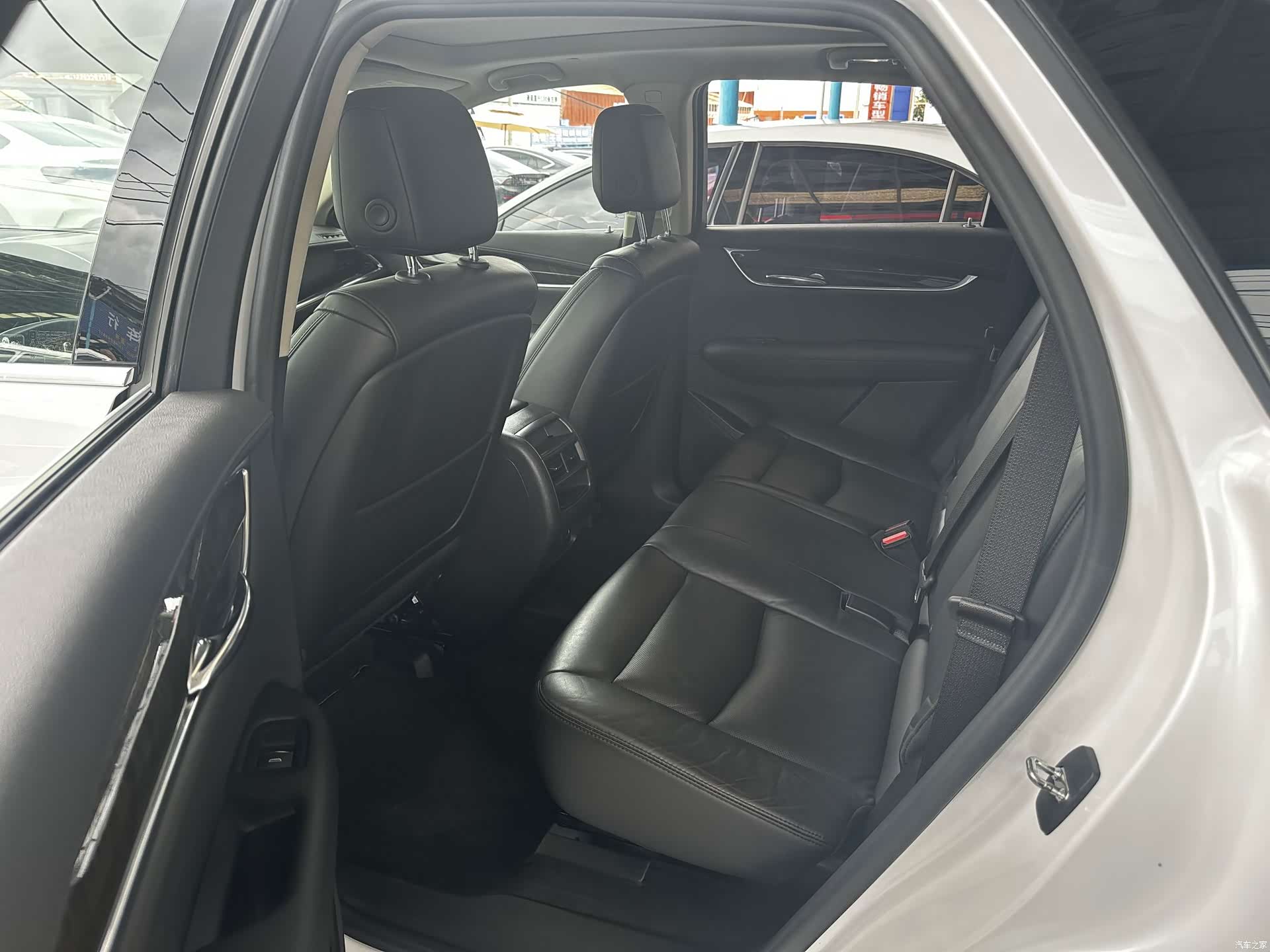 Cadillac XT5, 2019 13