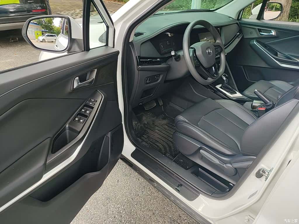 Changan CS15, 2021 16