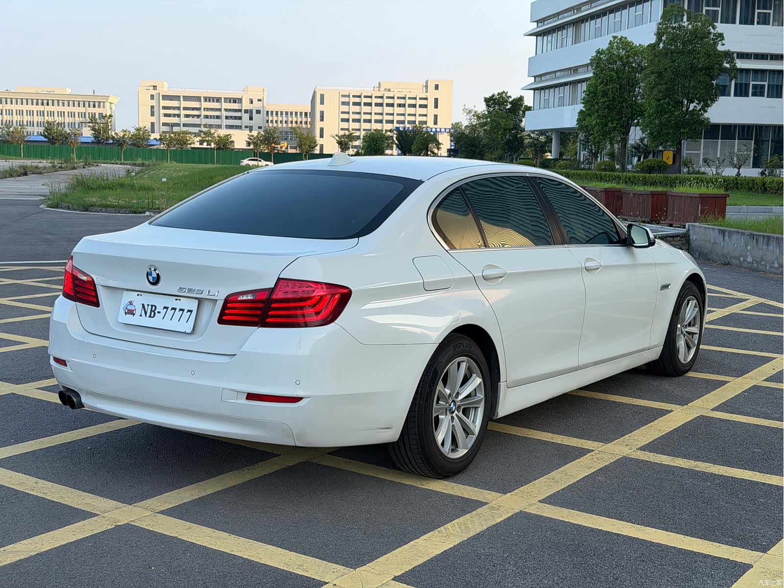 BMW 5 Series, 2015 8