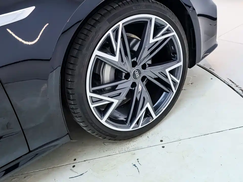 Audi A7L Audi A7L