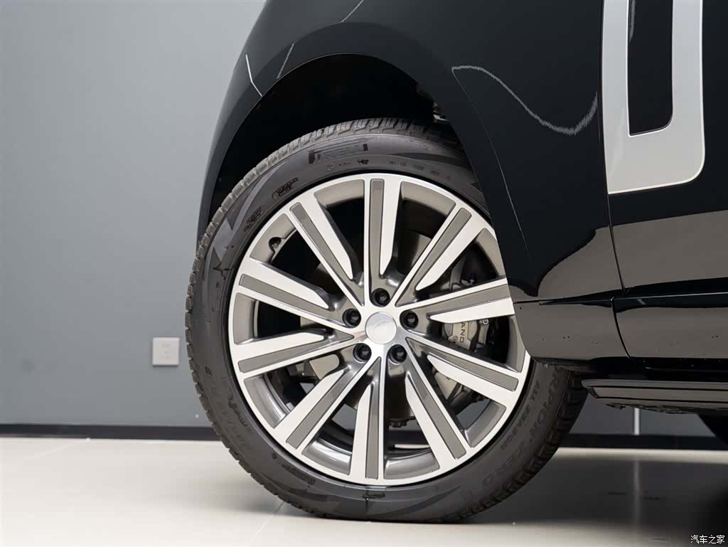 Land Rover Range Rover, 2026 6