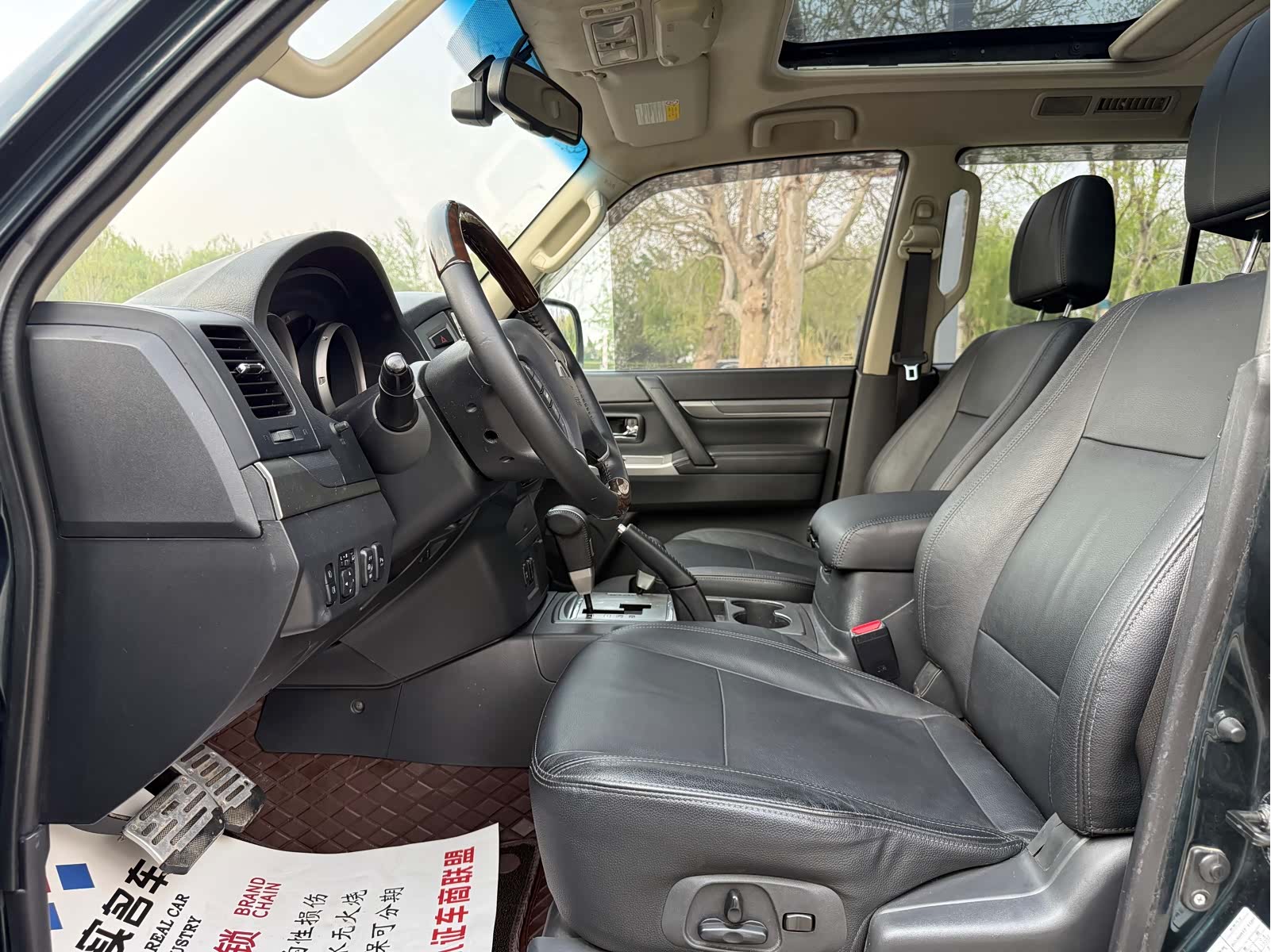 Mitsubishi Pajero, 2017 6
