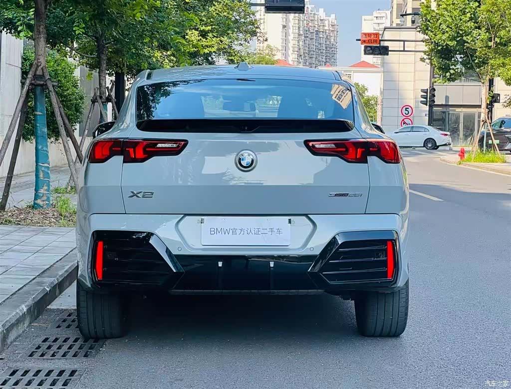 BMW X2, 2025 все фото