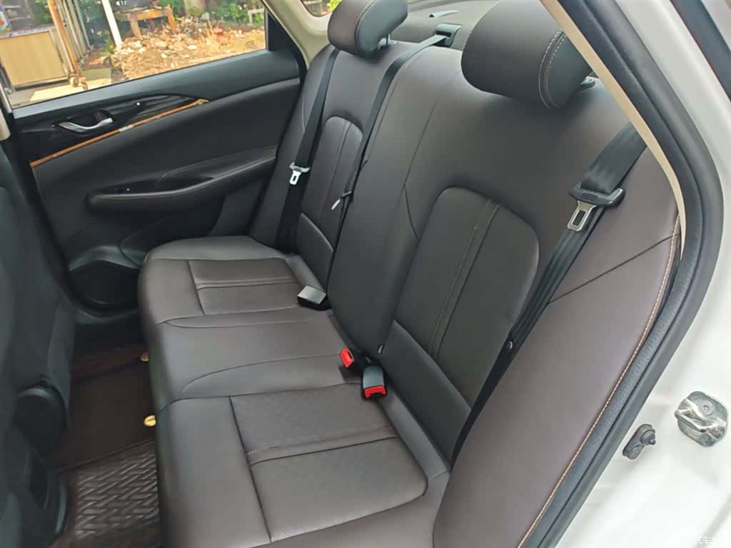 Changan Eado, 2018 17