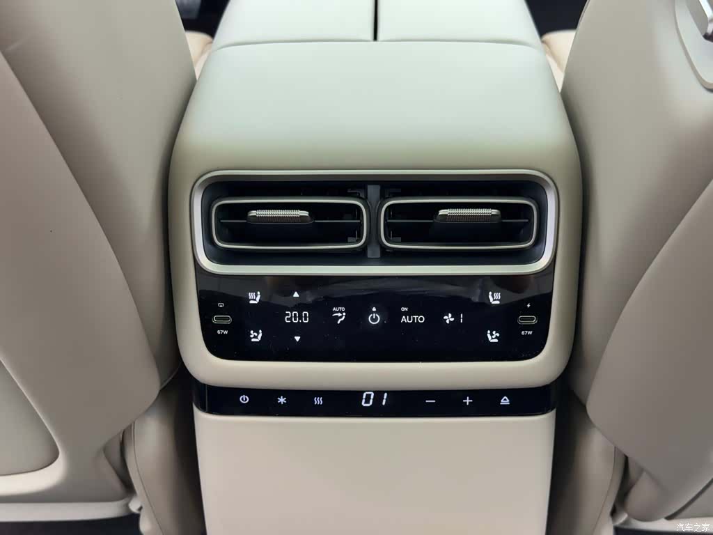 Li Auto i6, 2026 12