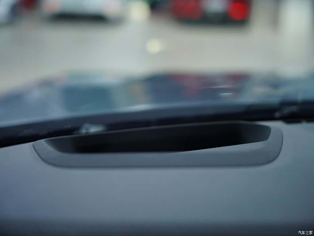 BMW Z4, 2024 14