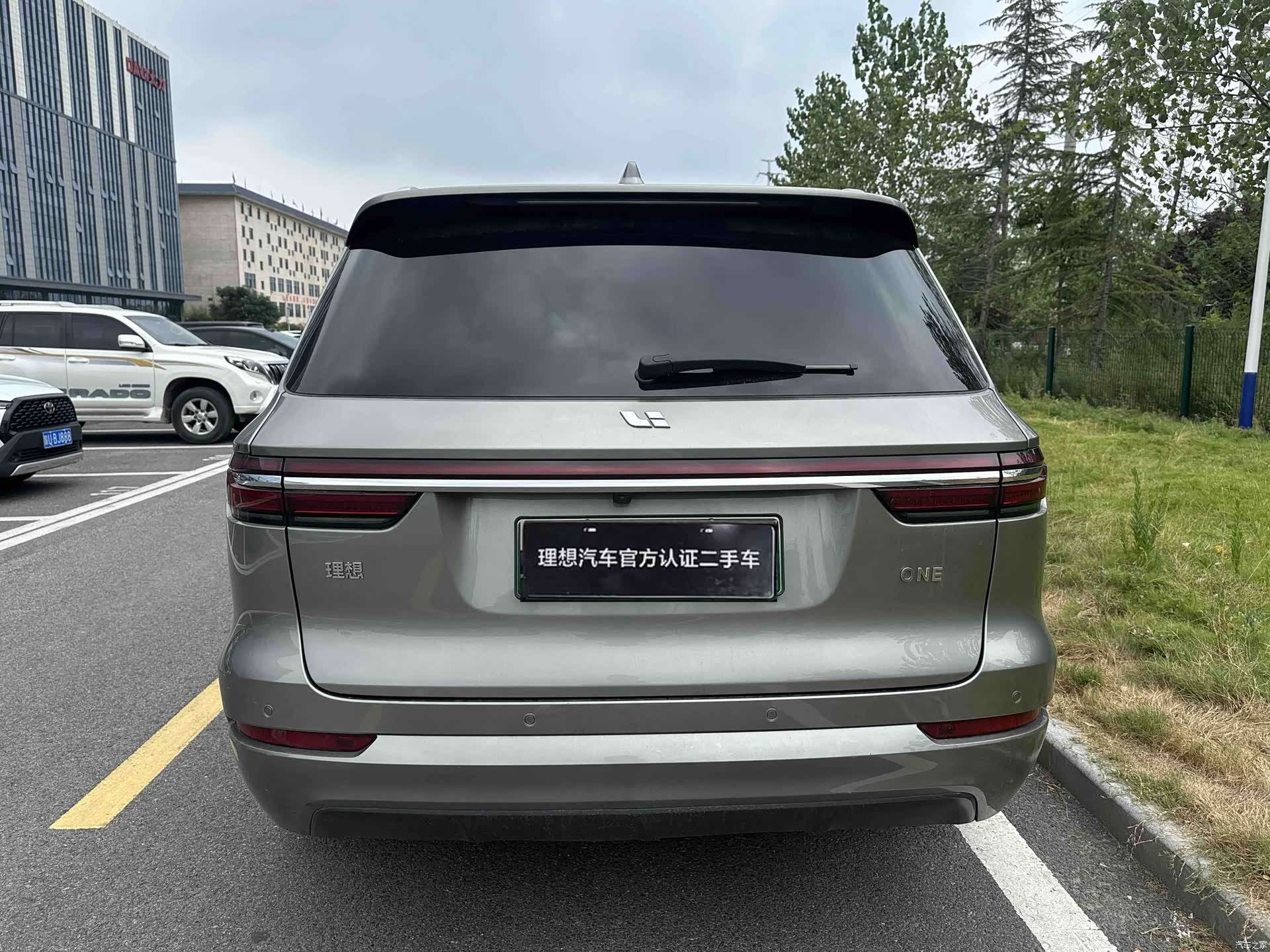Li Auto ONE, 2022 все фото