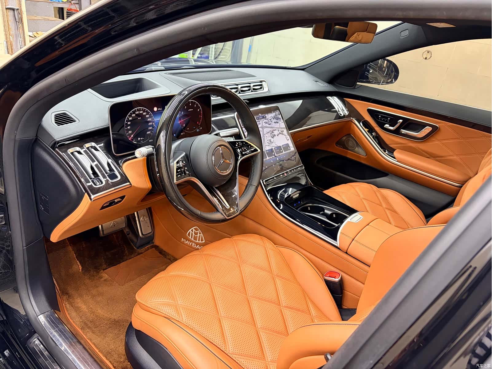 Maybach S-Class, 2023 6