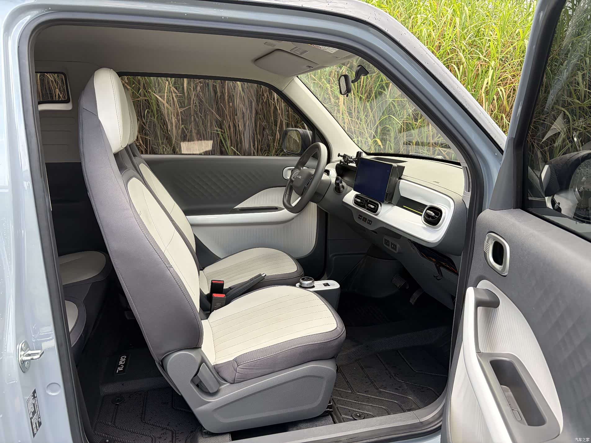 Geely Panda, 2026 8