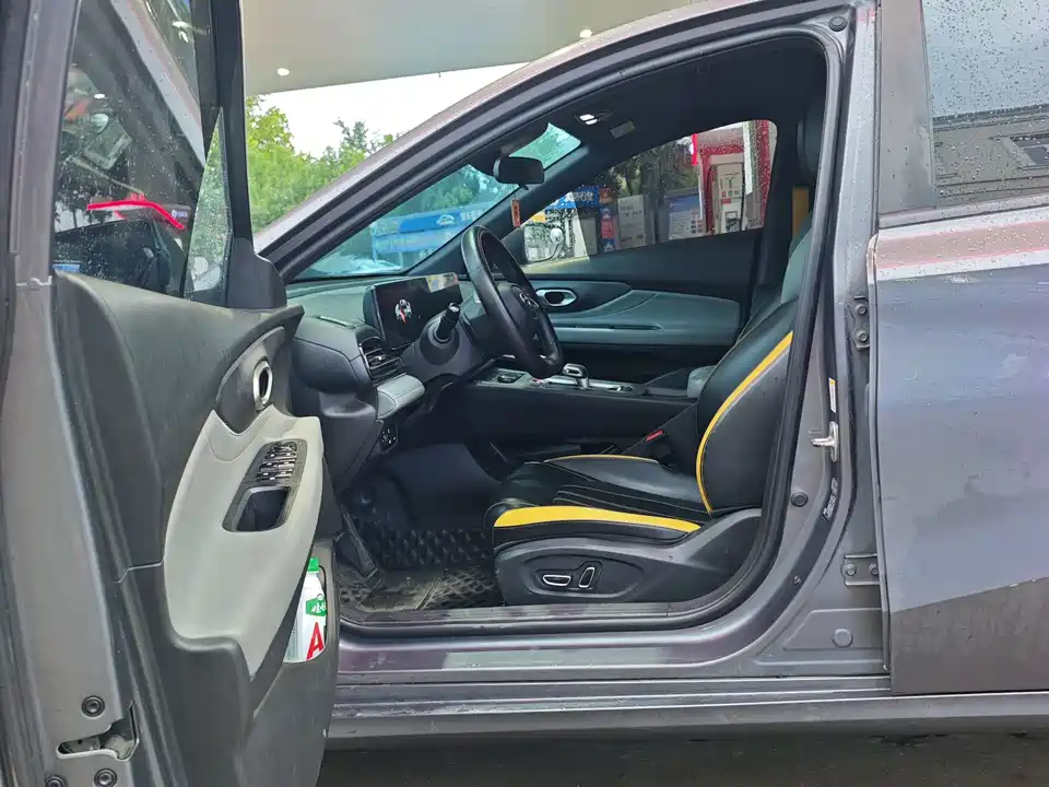 Trumpchi Shadow Leopard