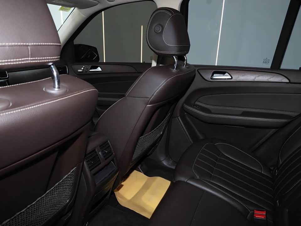 Mercedes-Benz GLE Mercedes-Benz GLE