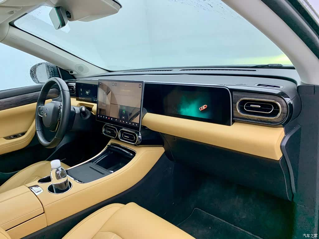 Leapmotor C11, 2024 18