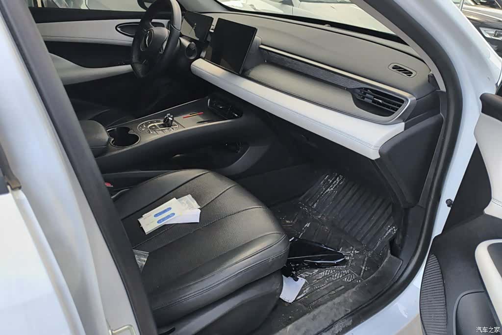 BYD Seal, 2025 8