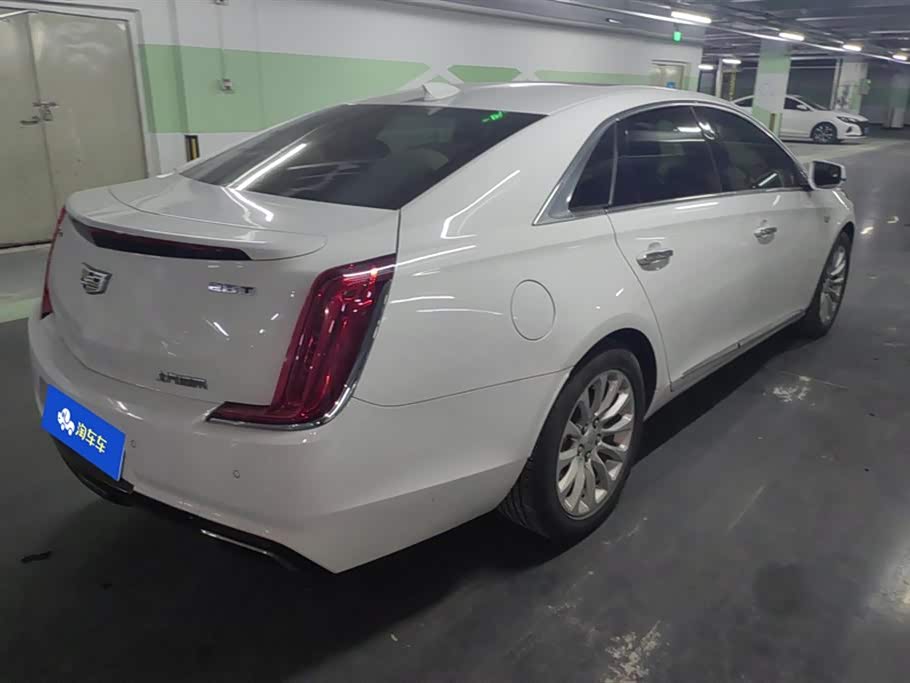 Cadillac XTS