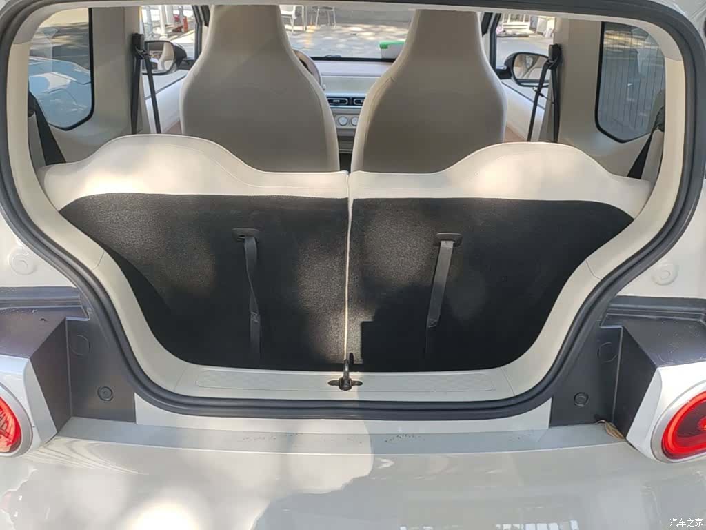 Wuling MINIEV, 2025 19