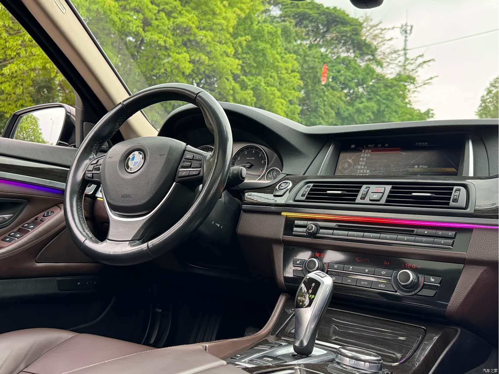 BMW 5 Series, 2016 12