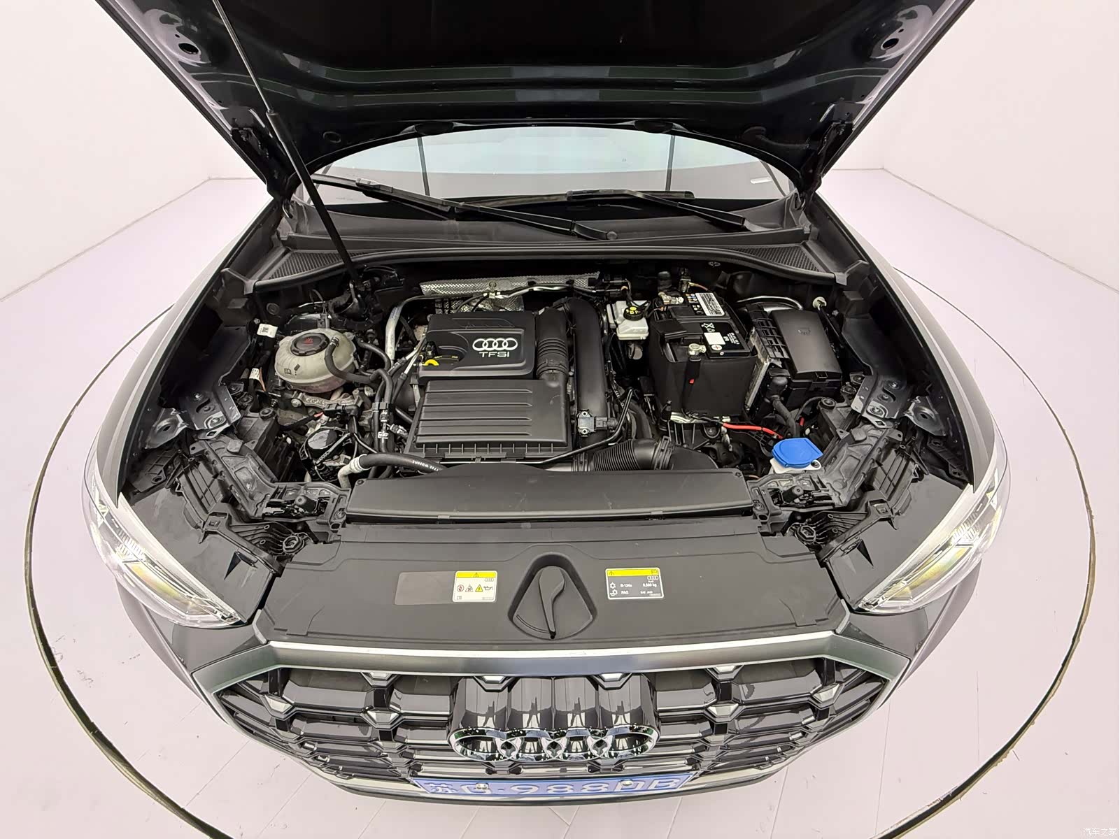 Audi Q3, 2023 8