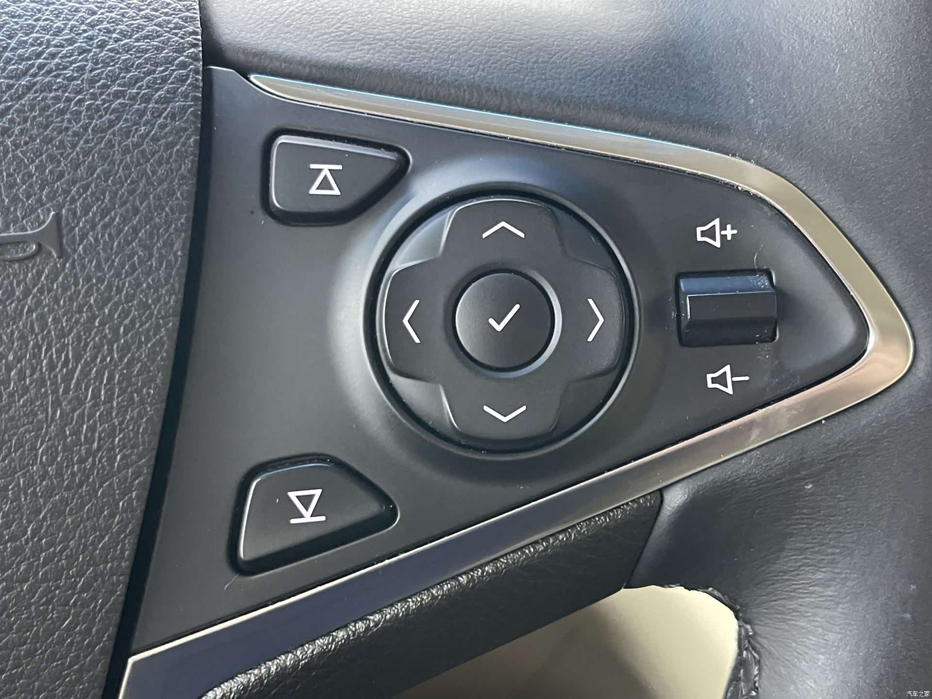 Buick GL8, 2024 8