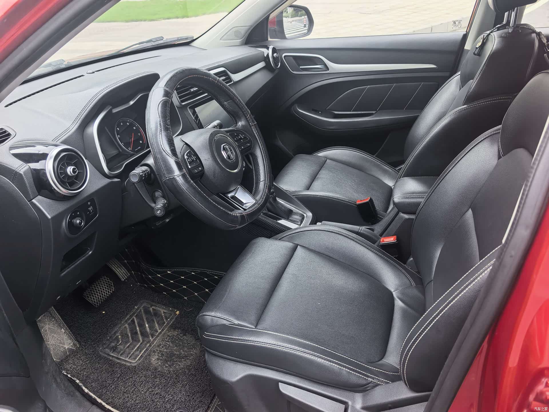 MG ZS, 2017 4