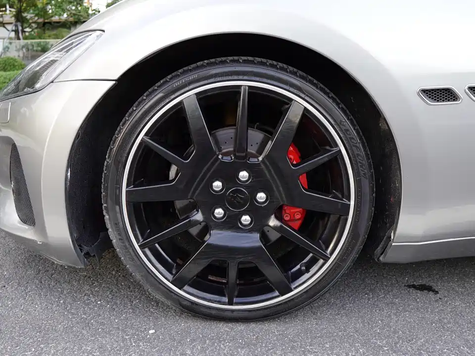 Maserati GranTurismo