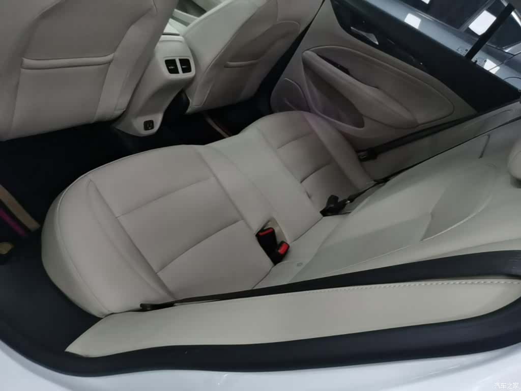 Buick Regal, 2022 17