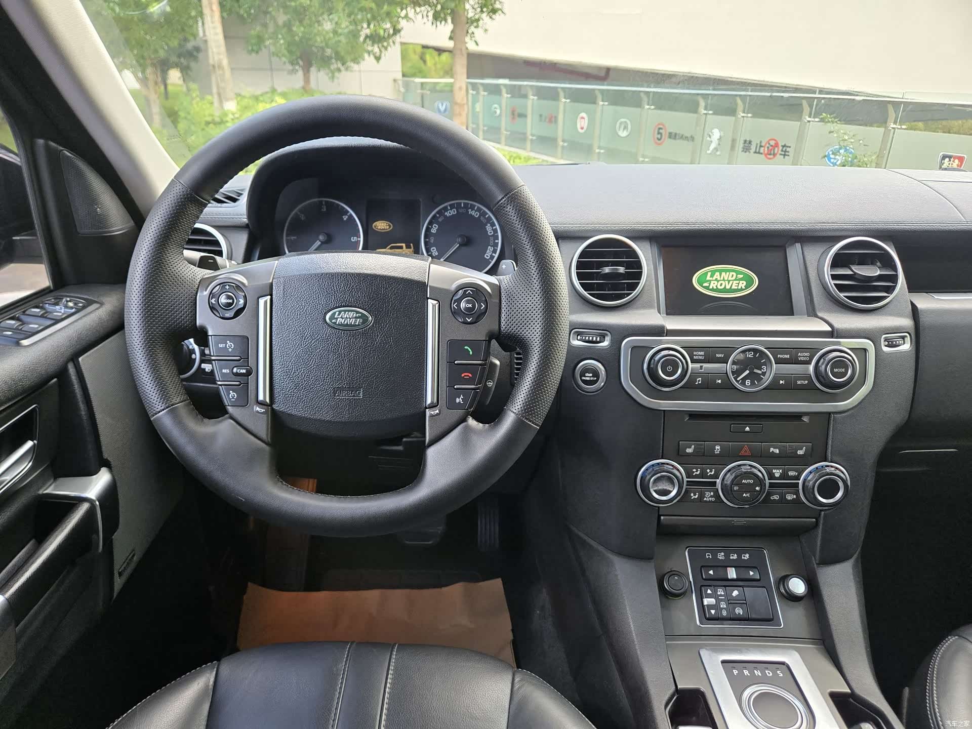 Land Rover Discovery, 2015 7
