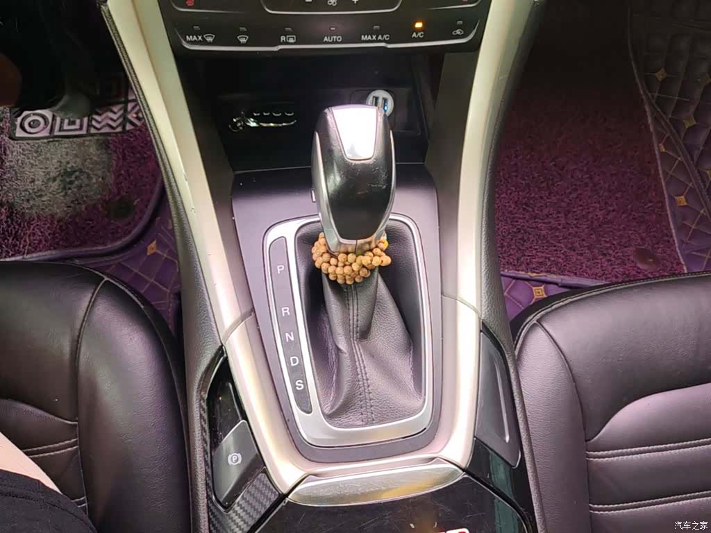 Ford Mondeo, 2016 10