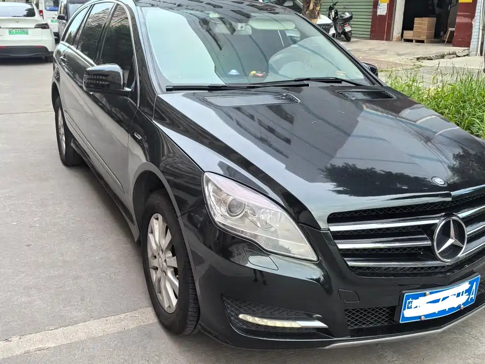 Mercedes-Benz R-class