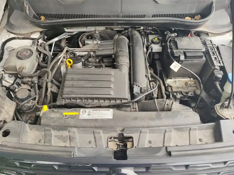 Volkswagen Exploring the shadow