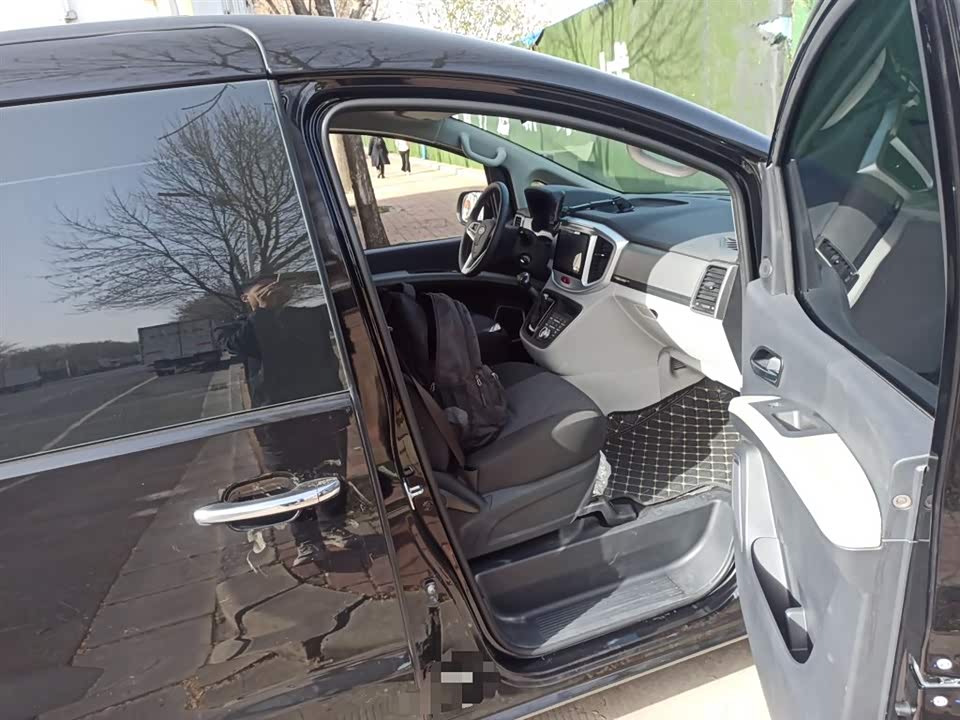 JAC Refine Ruifeng M4