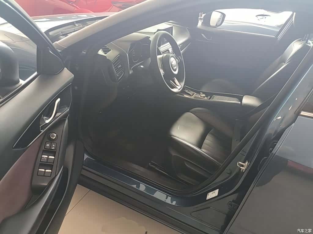 Mazda CX-4, 2020 16