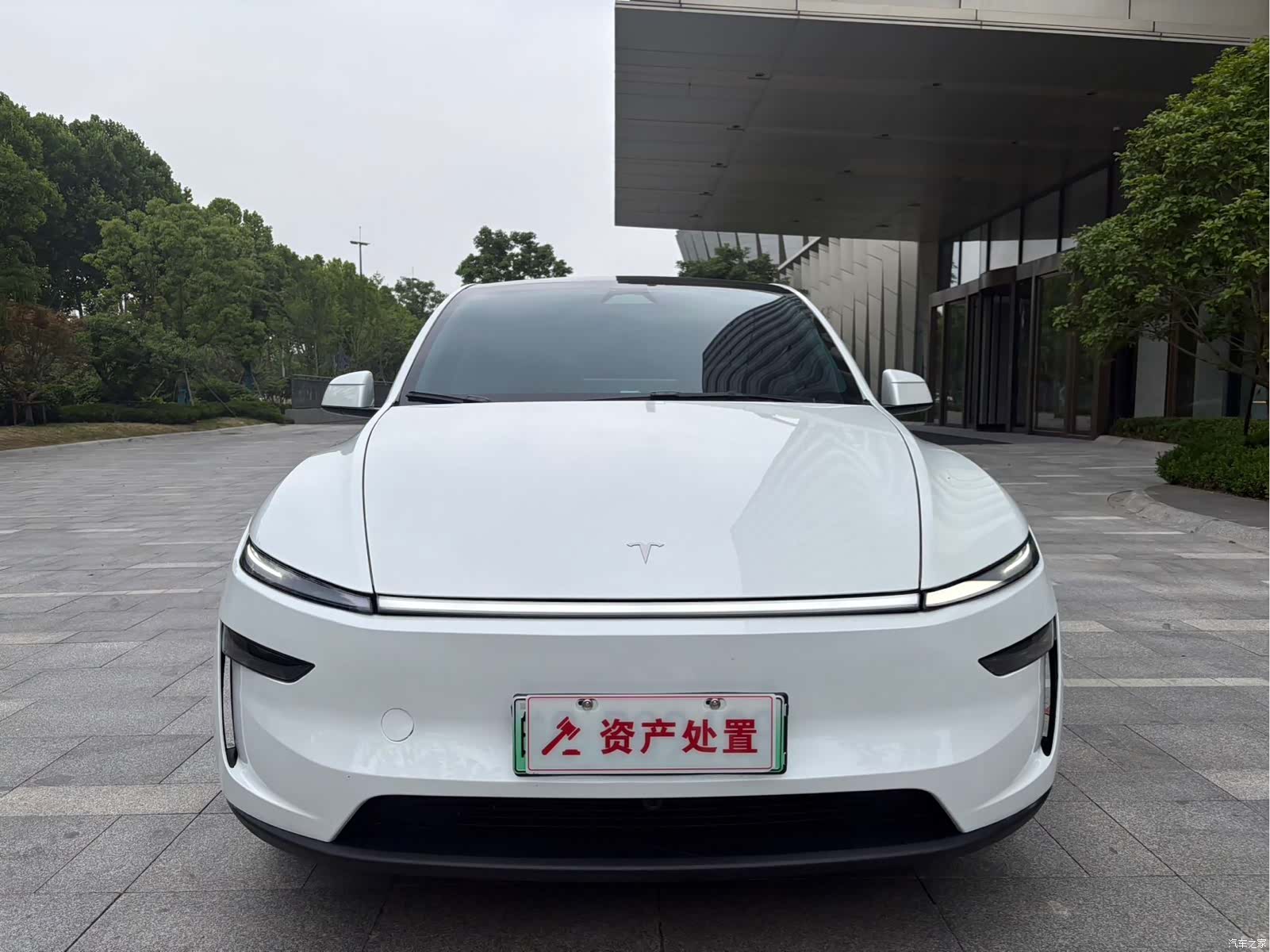 Tesla Model Y, 2025 2
