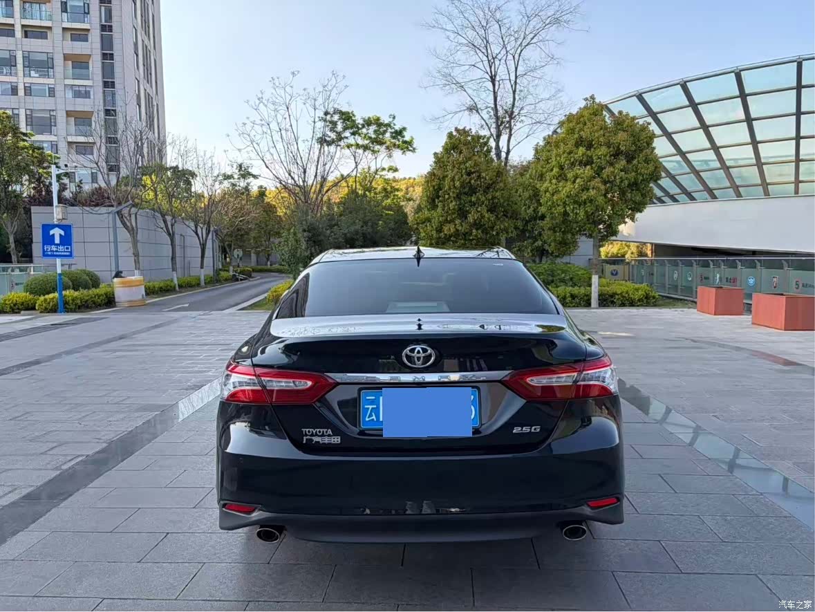 Toyota Camry, 2019 6