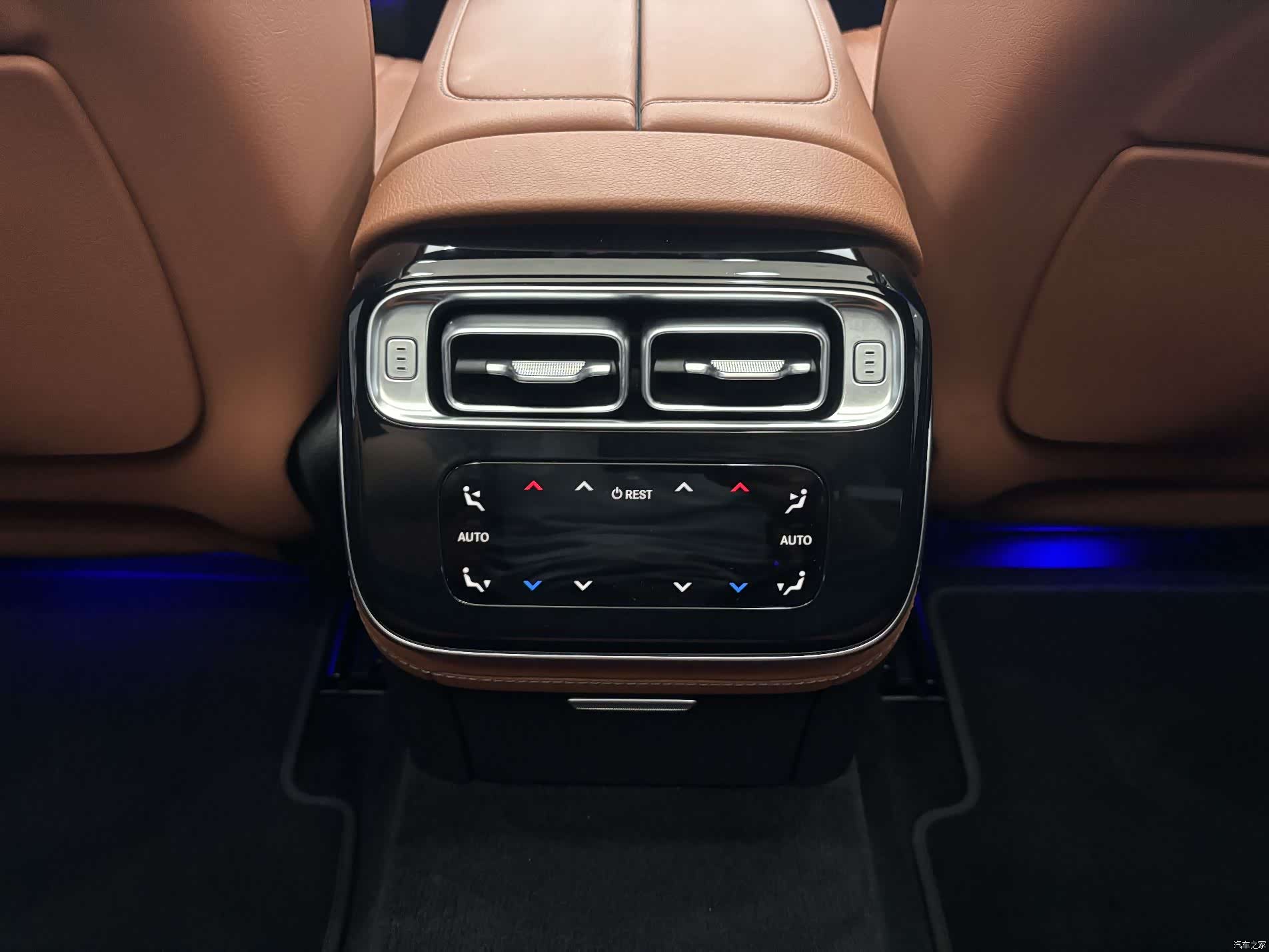 Mercedes-Benz S-Class, 2023 21