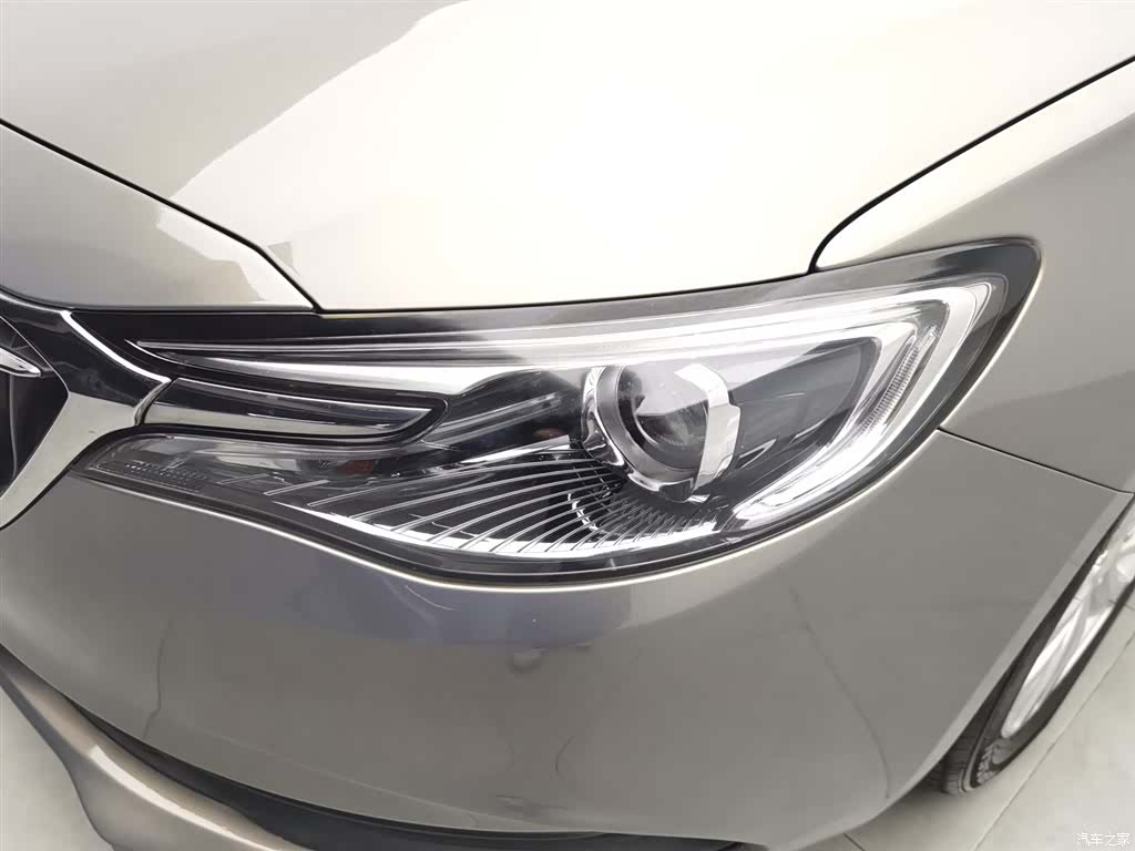 Buick V, 2018 7