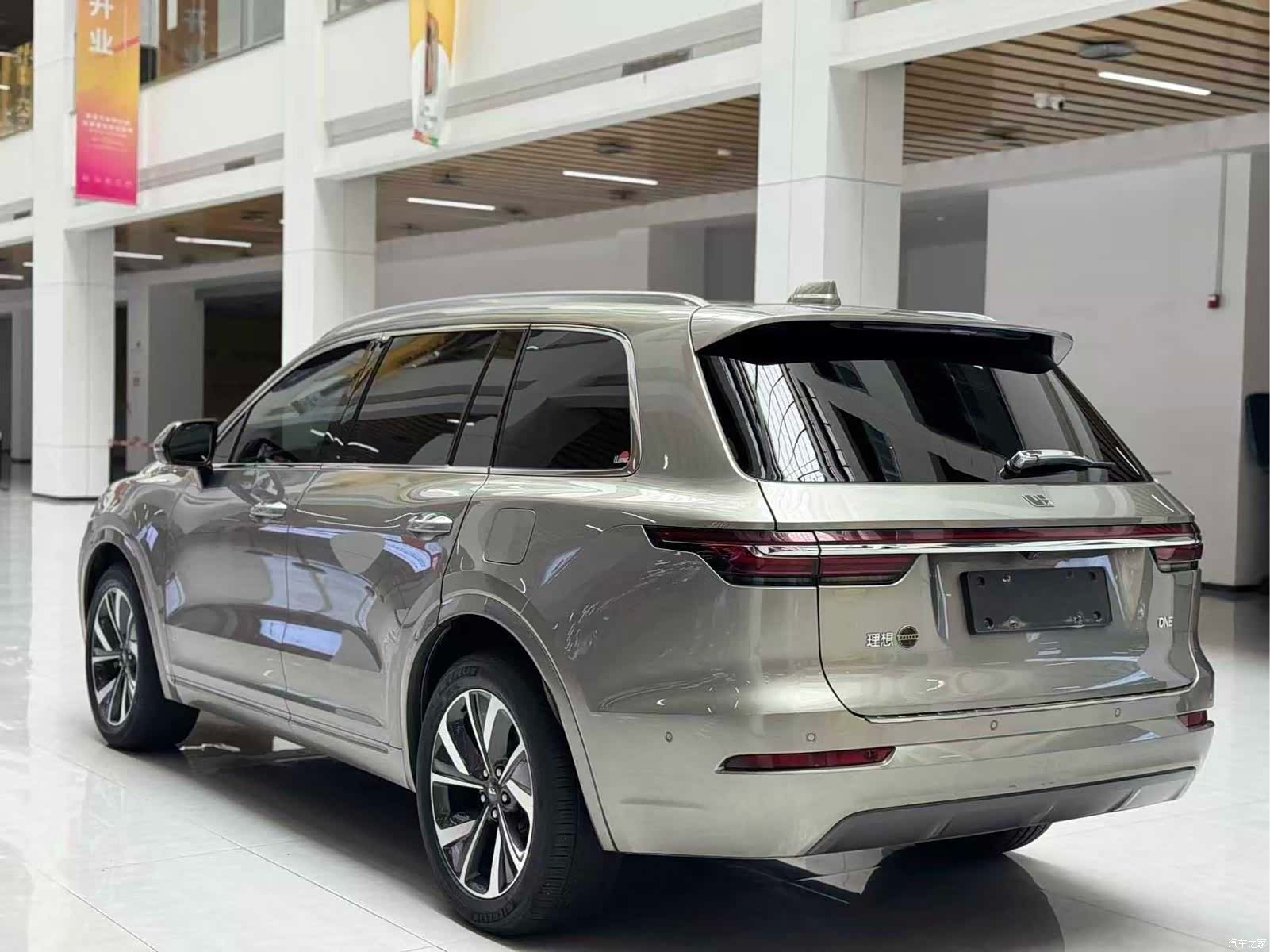 Li Auto ONE, 2021 7