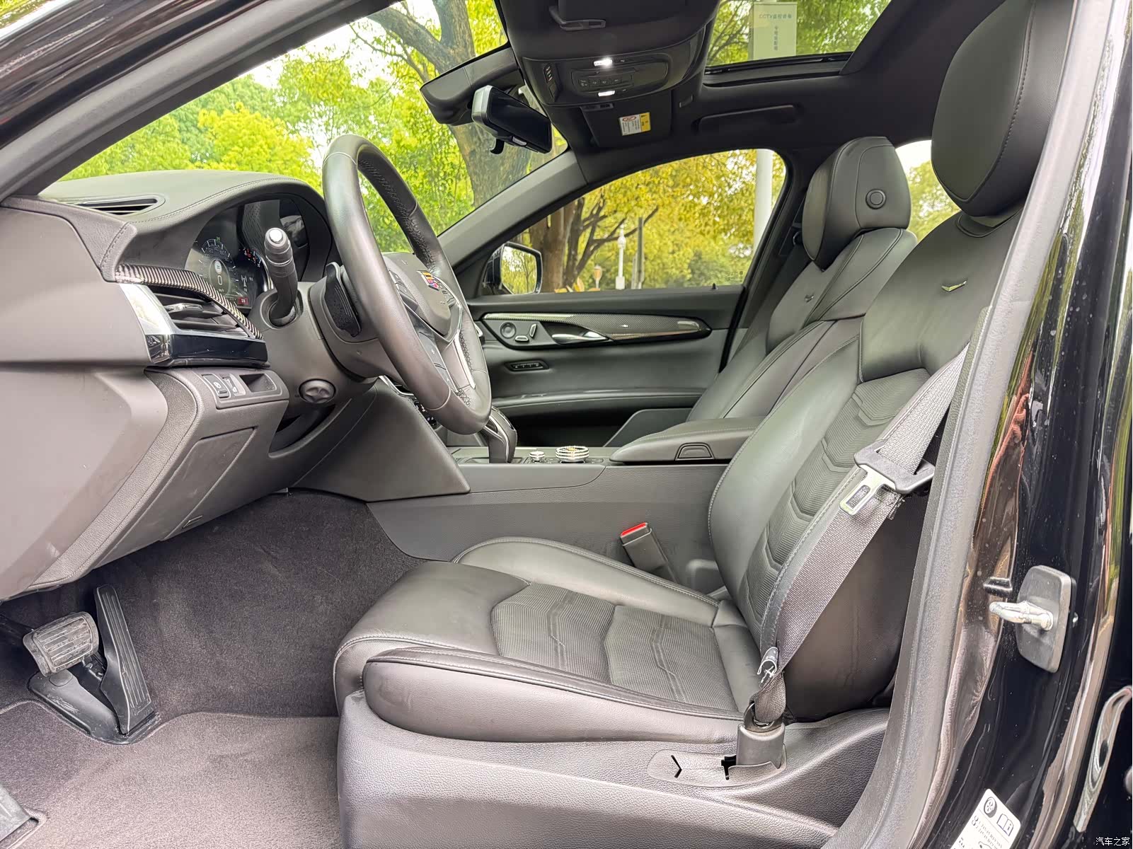 Cadillac CT6, 2019 все фото