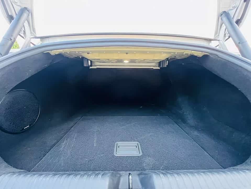 XPENG P7 XPENG P7