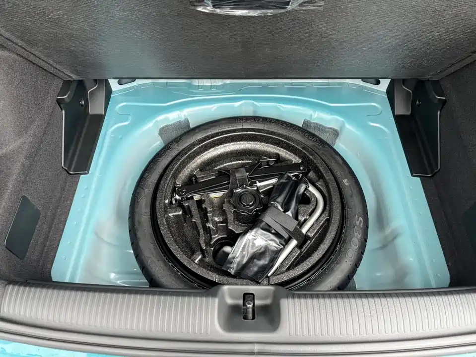 Audi Q2L Audi Q2L