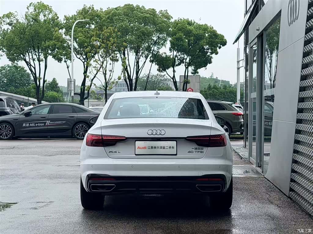 Audi A4L, 2026 все фото