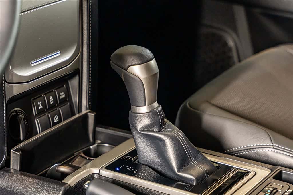 Toyota Prado, 2026 14
