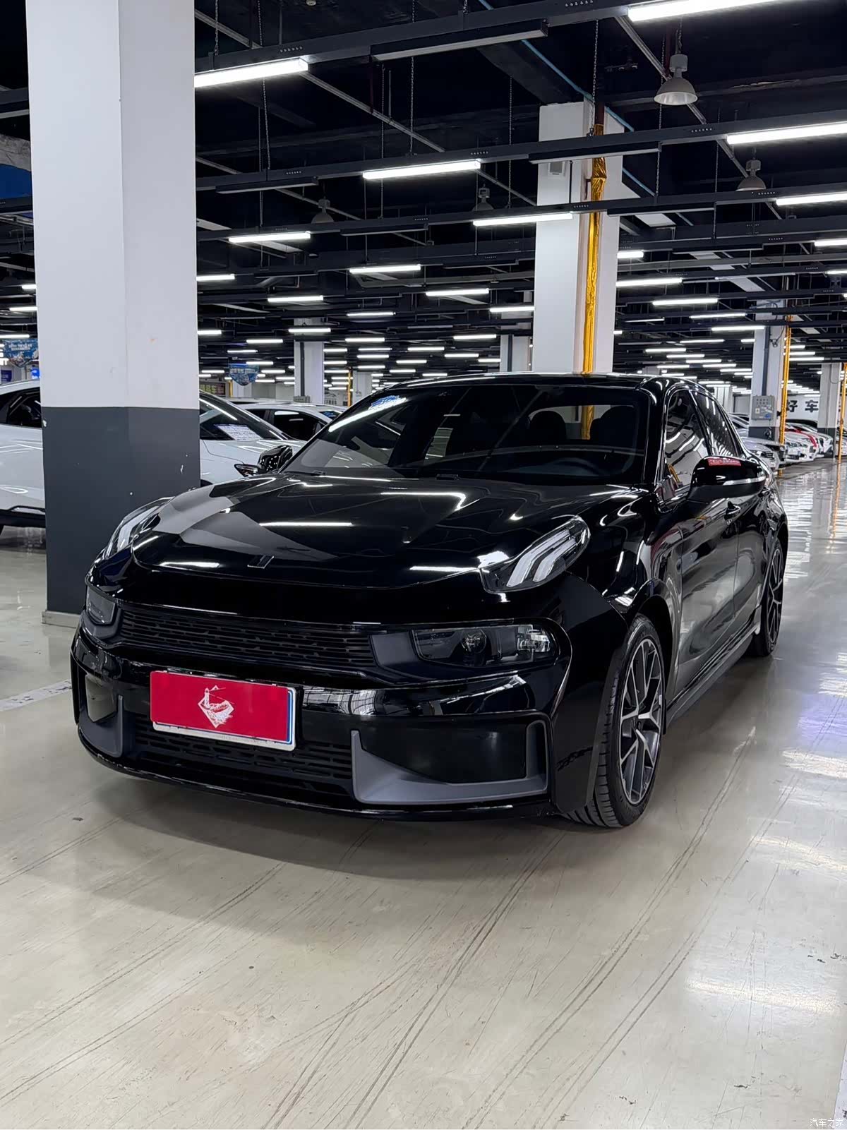 Lynk & Co 01