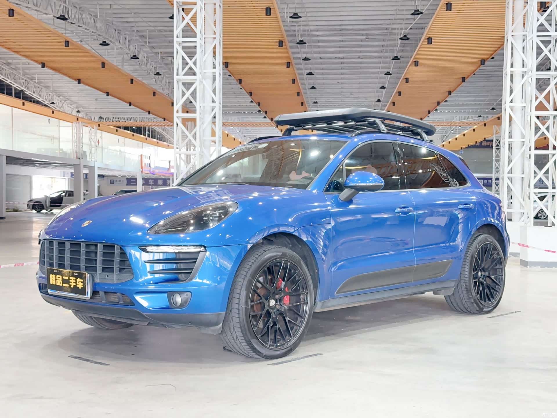 Porsche Macan, 2017 1