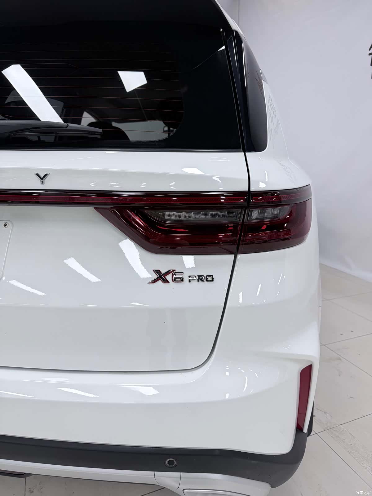 Geely X6, 2022 9