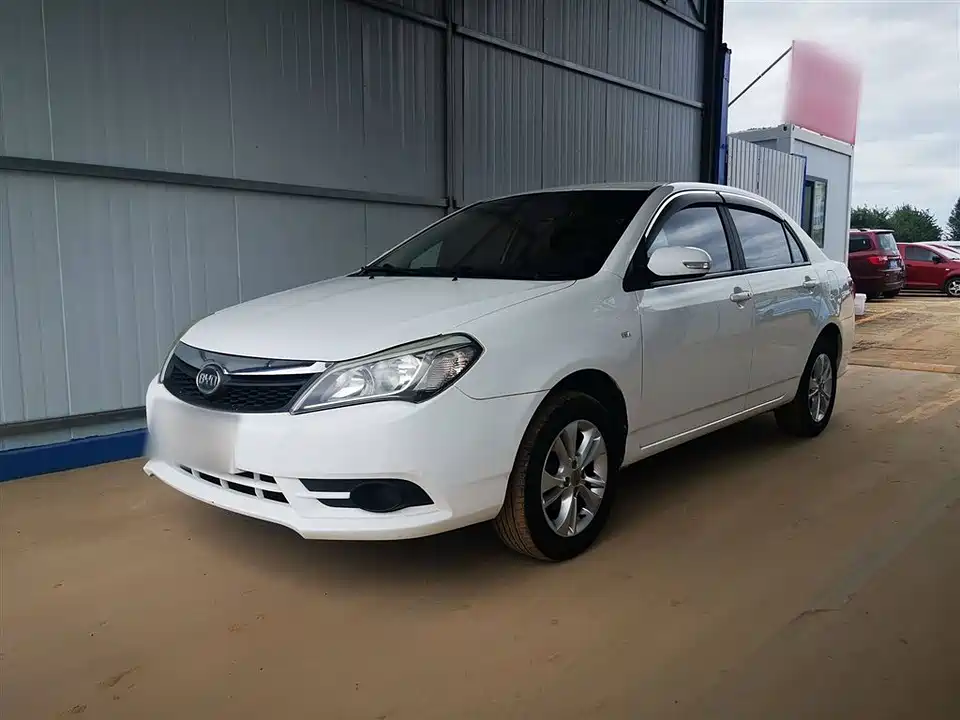 BYD F3