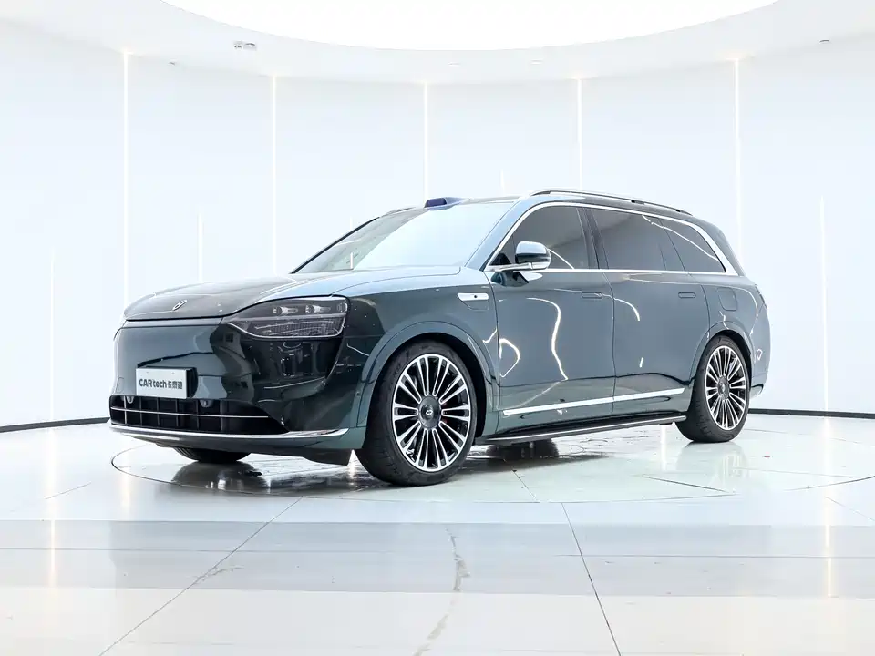 AITO Ask the world M9