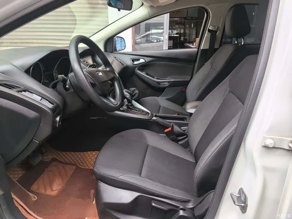 Ford Focus, 2017 15
