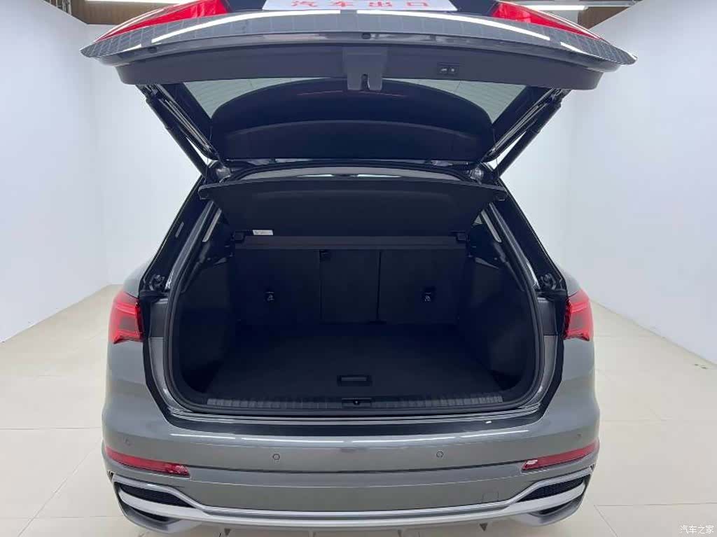 Audi Q3, 2022 8