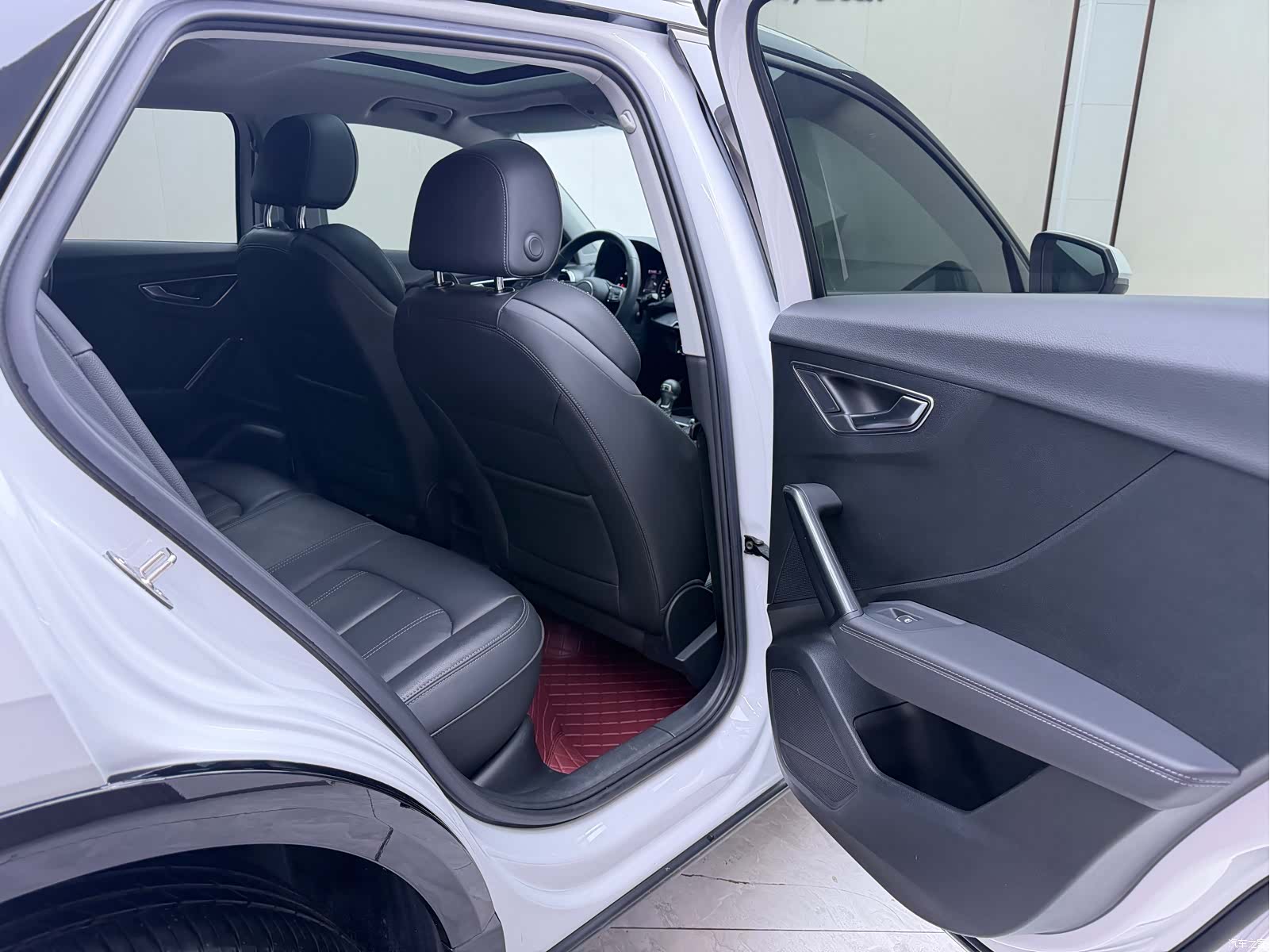 Audi Q2L, 2022 20