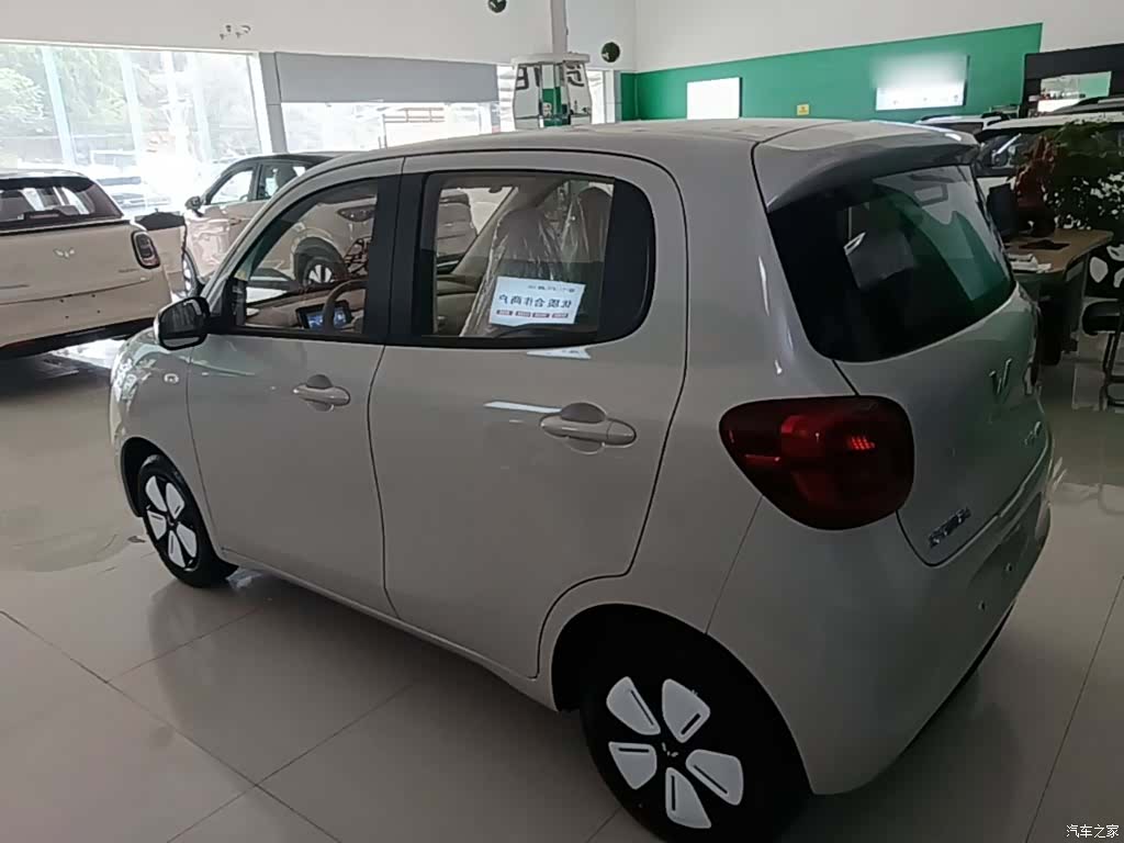 Wuling MINIEV, 2026 все фото